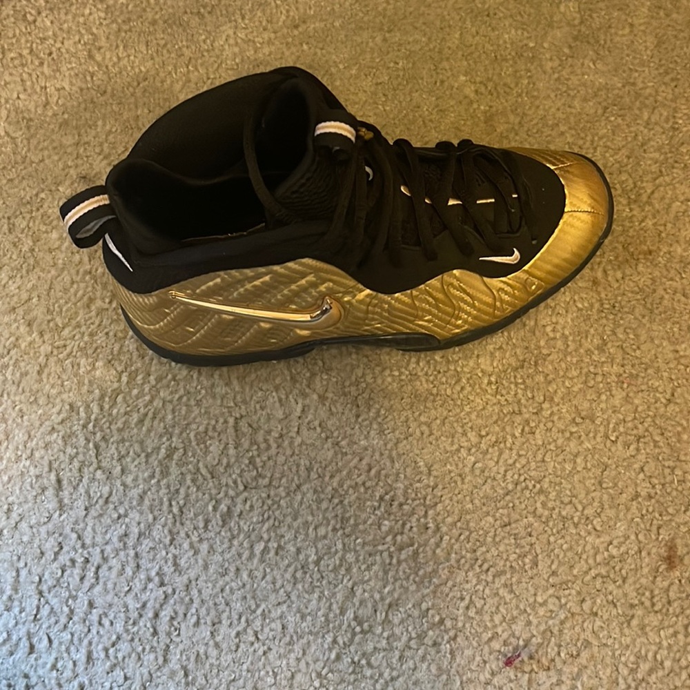 Gold  foamposites
